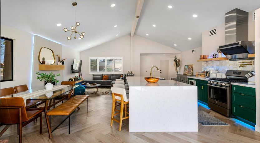 Photo of Sunlit Palms