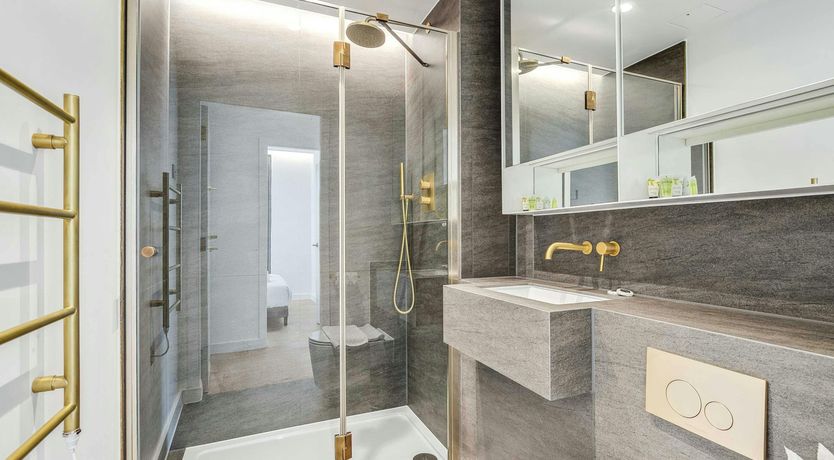 Photo of Central Scene