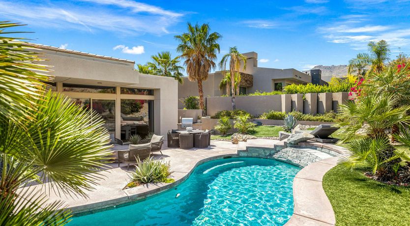 Photo of Desert Outlook