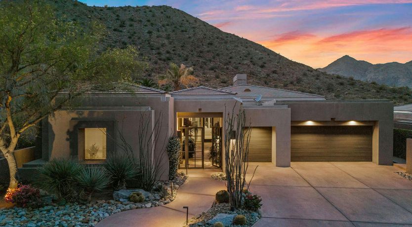 Photo of Desert Outlook