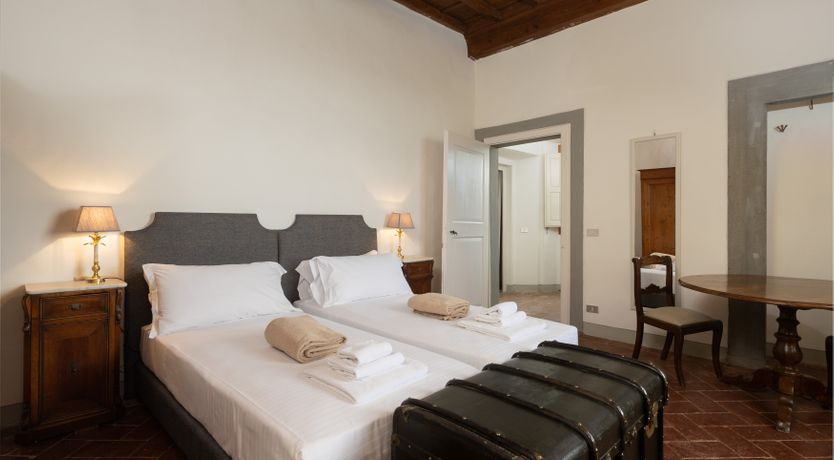 Photo of Terracotta & Emerald