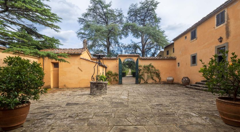 Photo of Terracotta & Emerald