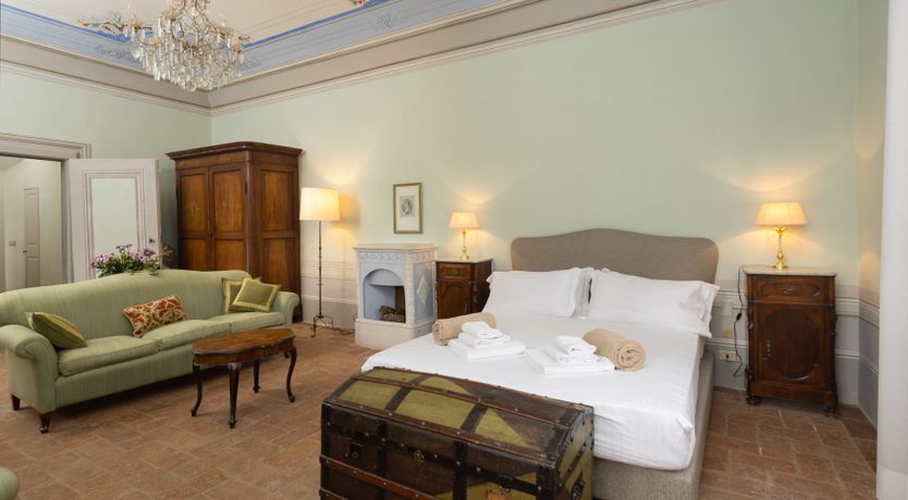 Photo of Terracotta & Emerald