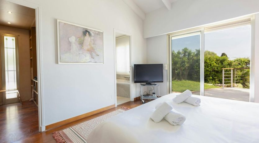 Photo of Golden Cove