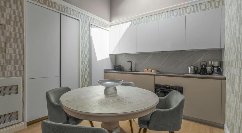 Photo of The Golden Hue