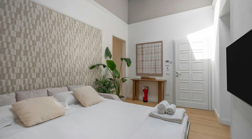 Photo of The Golden Hue