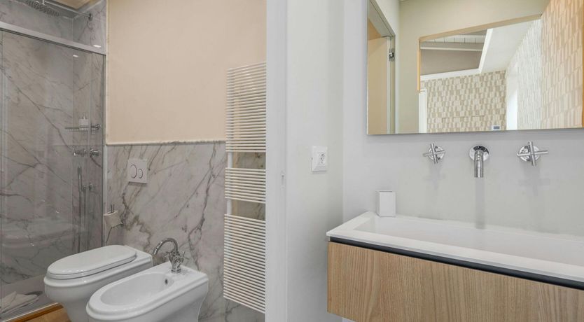 Photo of The Golden Hue