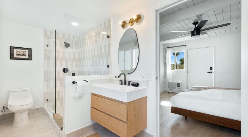 Photo of Classic Oasis