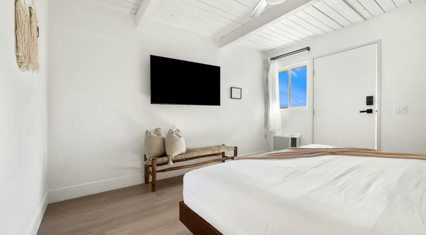 Photo of Classic Oasis