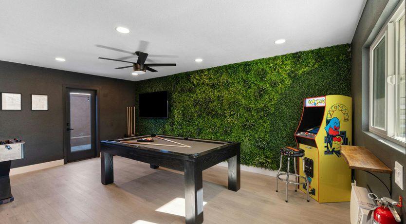 Photo of Classic Oasis