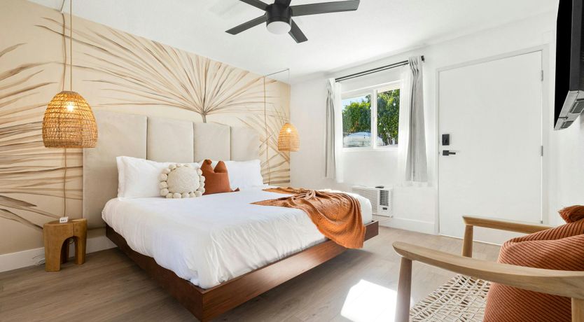 Photo of Classic Oasis