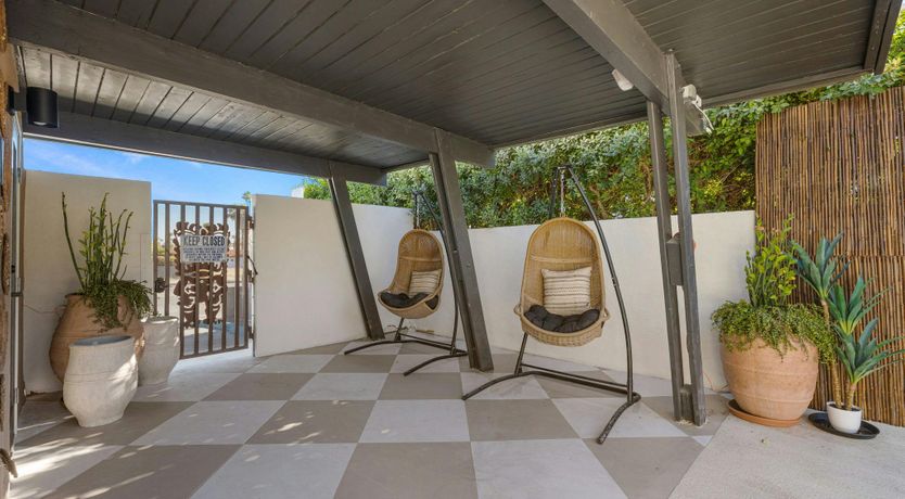 Photo of Classic Oasis