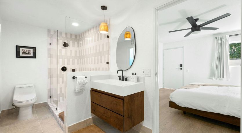 Photo of Classic Oasis