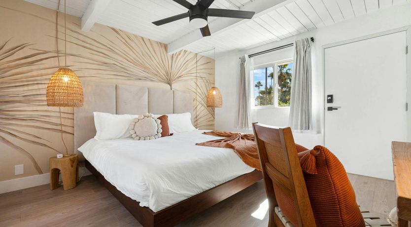 Photo of Classic Oasis