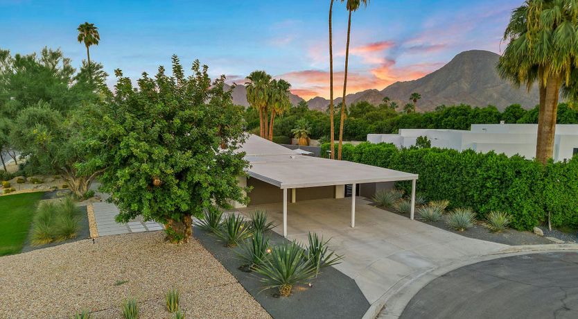 Photo of Sunstone Valley