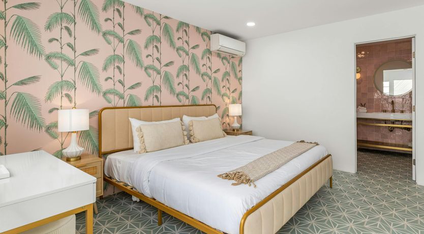 Photo of The Desert View