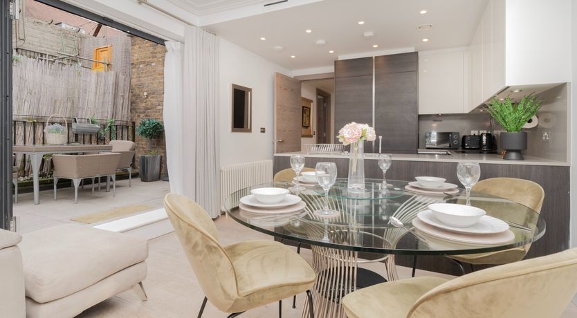 Photo of Golden Whisper