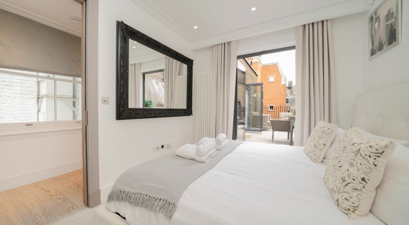 Photo of Golden Whisper