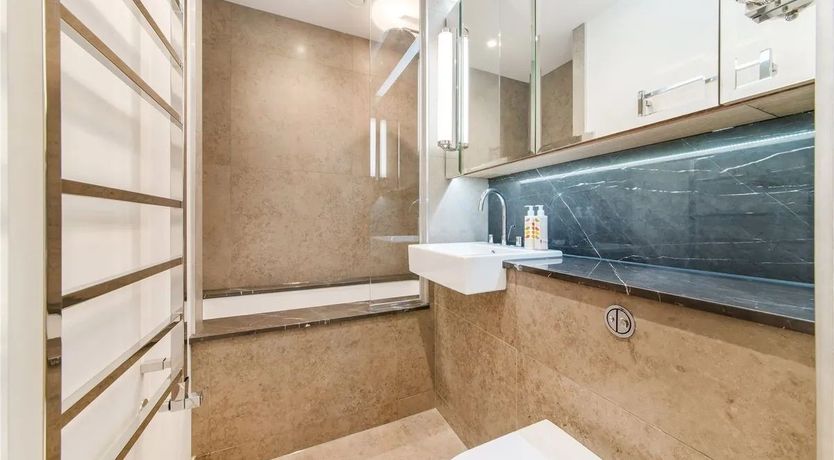 Photo of Golden Whisper