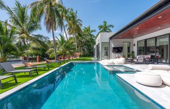 Riverfront Embrace Holiday Home
