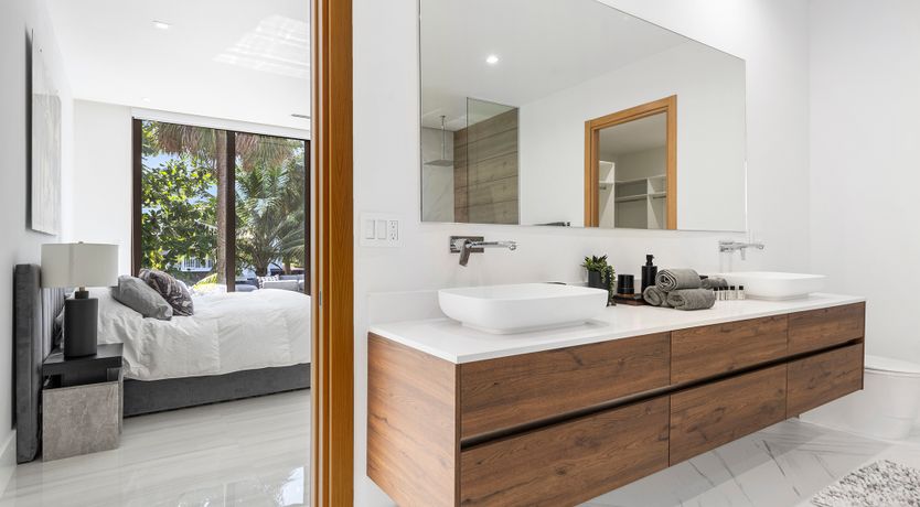 Photo of Riverfront Embrace