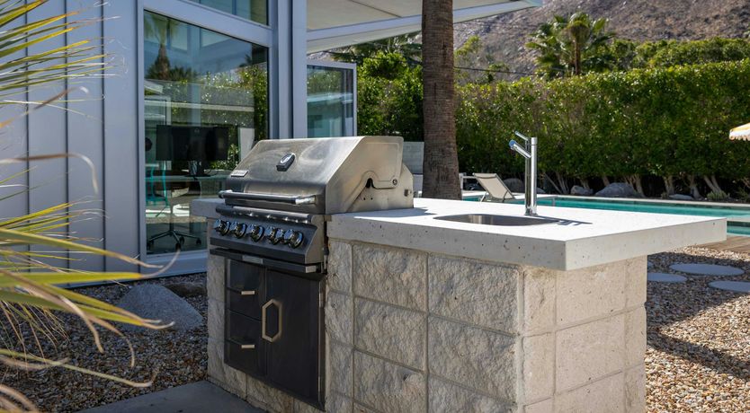 Photo of Vivid Hills Retreat