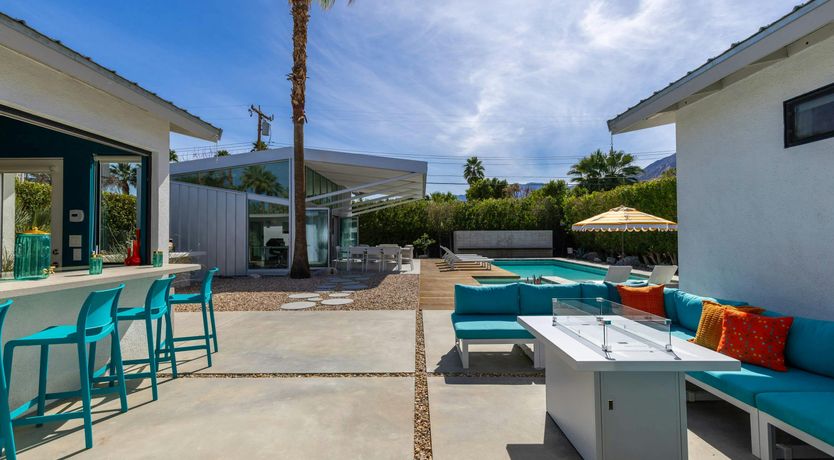 Photo of Vivid Hills Retreat