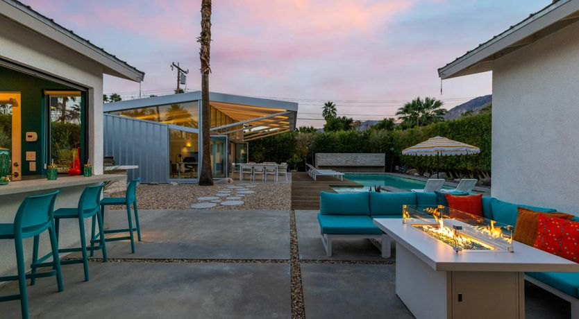 Photo of Vivid Hills Retreat