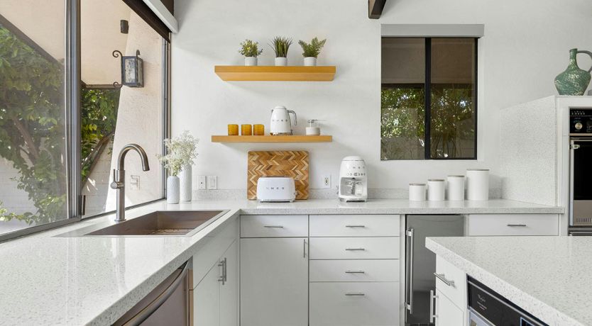 Photo of Desert Rose Garden