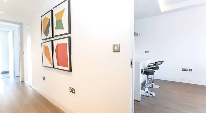 Photo of The White Apartment