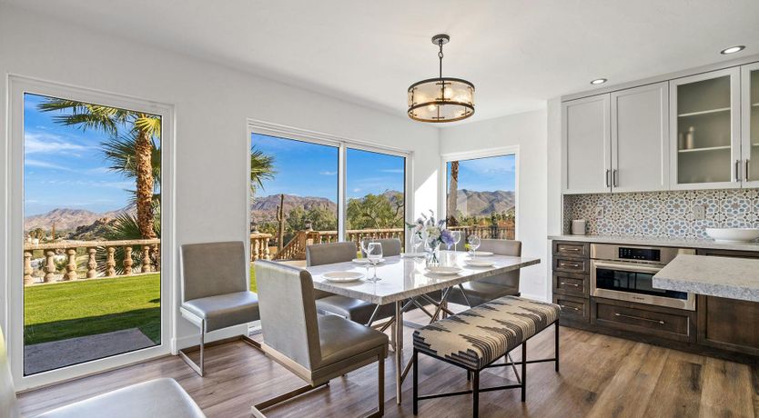 Photo of California Vista