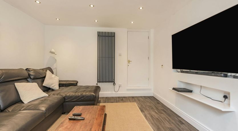 Photo of Bridge Cottage