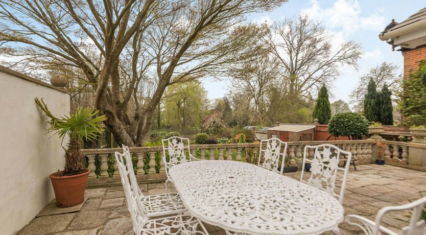 Photo of Bridge Cottage