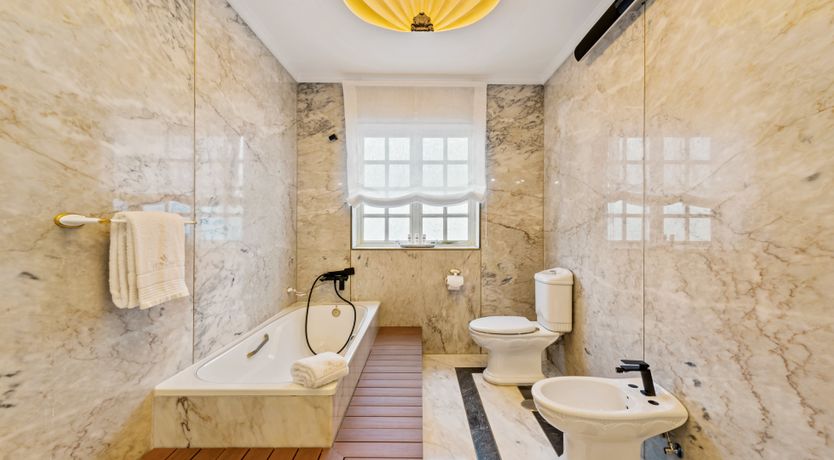 Photo of Golden Age Glamour