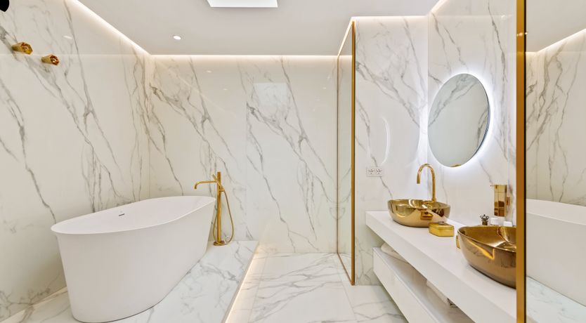 Photo of Golden Age Glamour