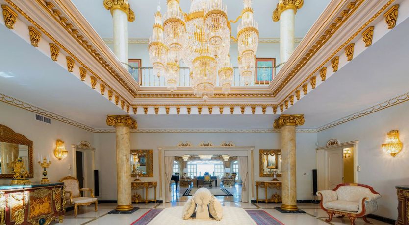 Photo of Golden Age Glamour