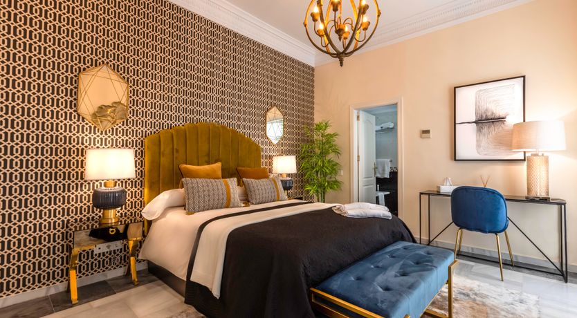 Photo of Golden Age Glamour