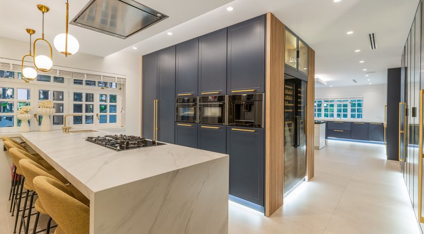 Photo of Golden Age Glamour