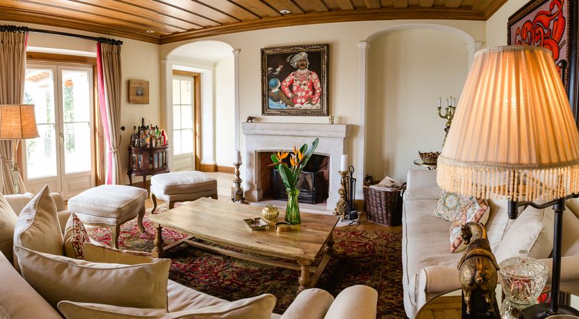 Photo of Romantic Outlook