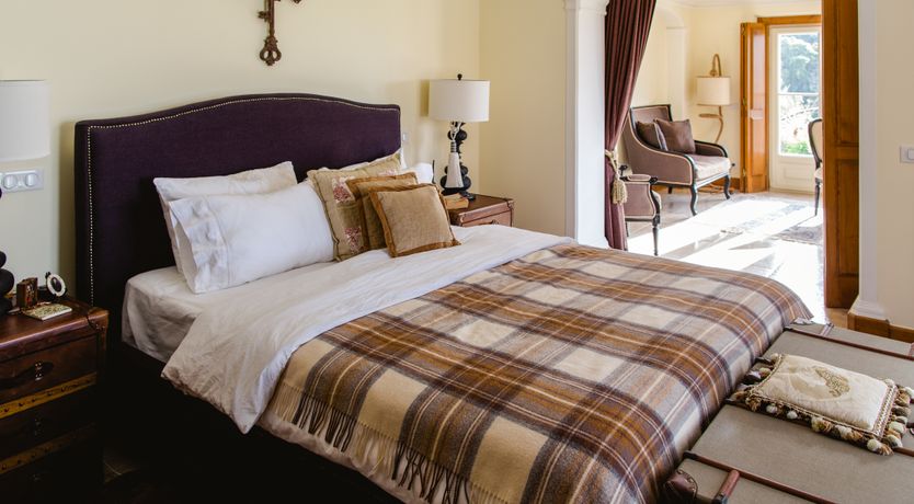 Photo of Romantic Outlook