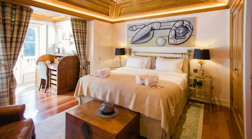 Photo of Romantic Outlook