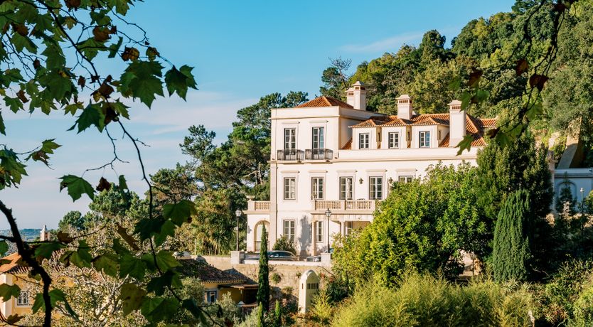 Photo of Romantic Outlook