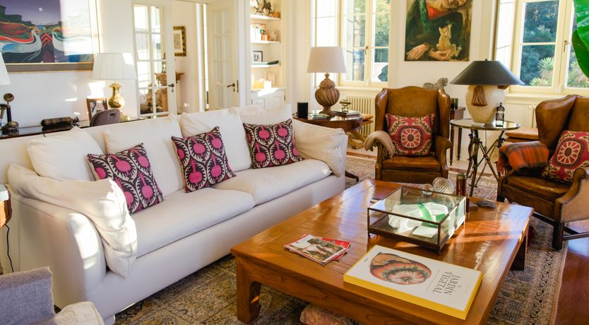 Photo of Romantic Outlook