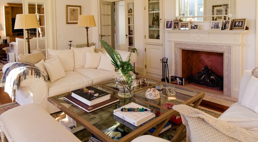 Photo of Romantic Outlook