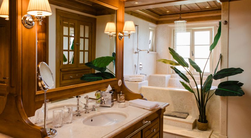 Photo of Romantic Outlook