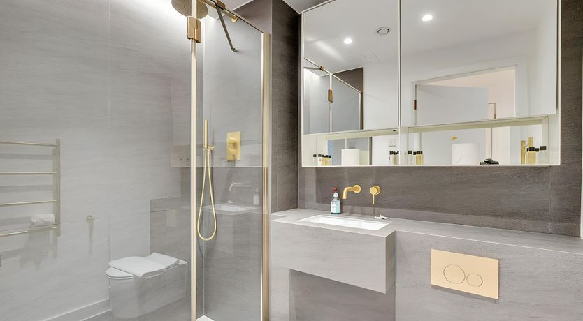 Photo of King's Crown