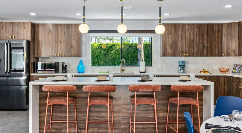 Photo of Pink & Palms