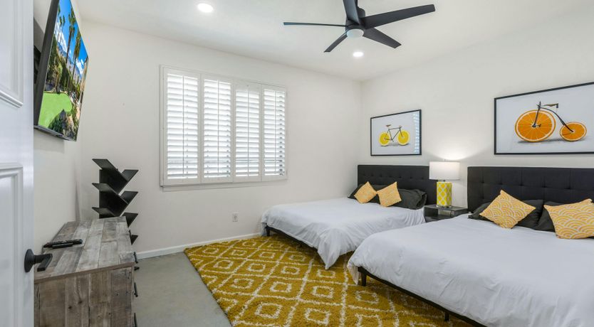 Photo of Desert Views