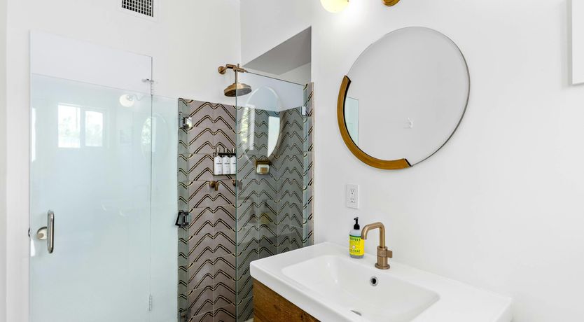 Photo of Golden Gables