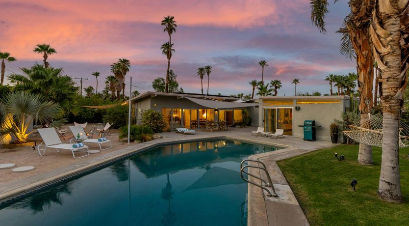 Photo of Golden Gables